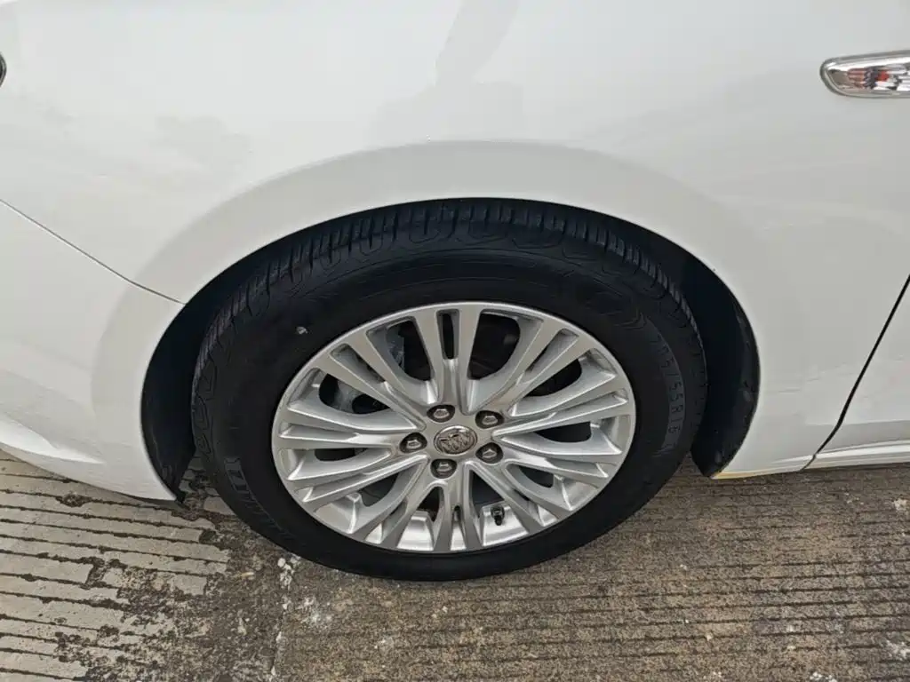 Buick Excelle — миниатюра 23