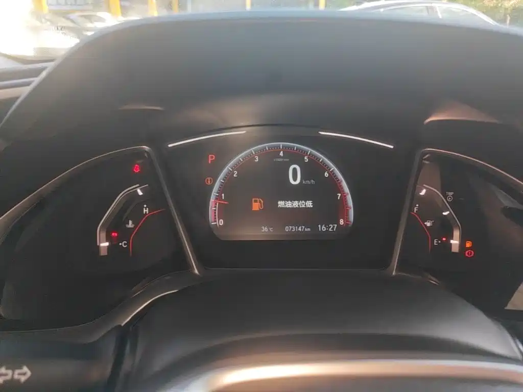 Honda Civic — миниатюра 12