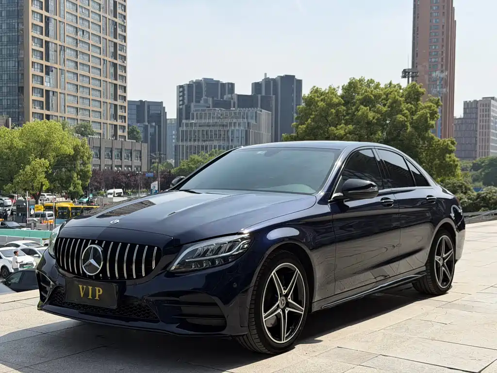 Mercedes-Benz C-Class 2020