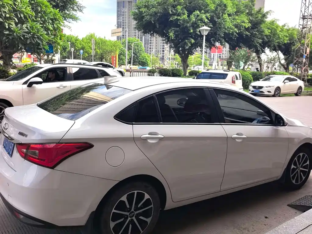 Chery Arrizo 5 — миниатюра 7