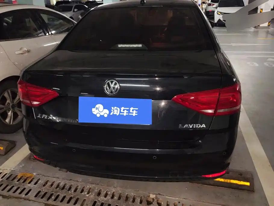 Volkswagen Lavida — миниатюра 4