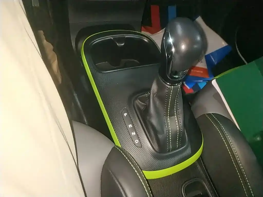 Roewe Clever — миниатюра 14