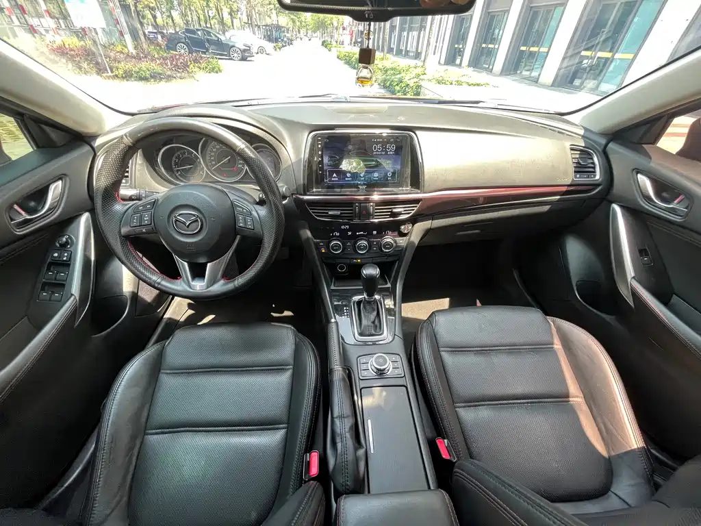 Mazda Atenza — миниатюра 8