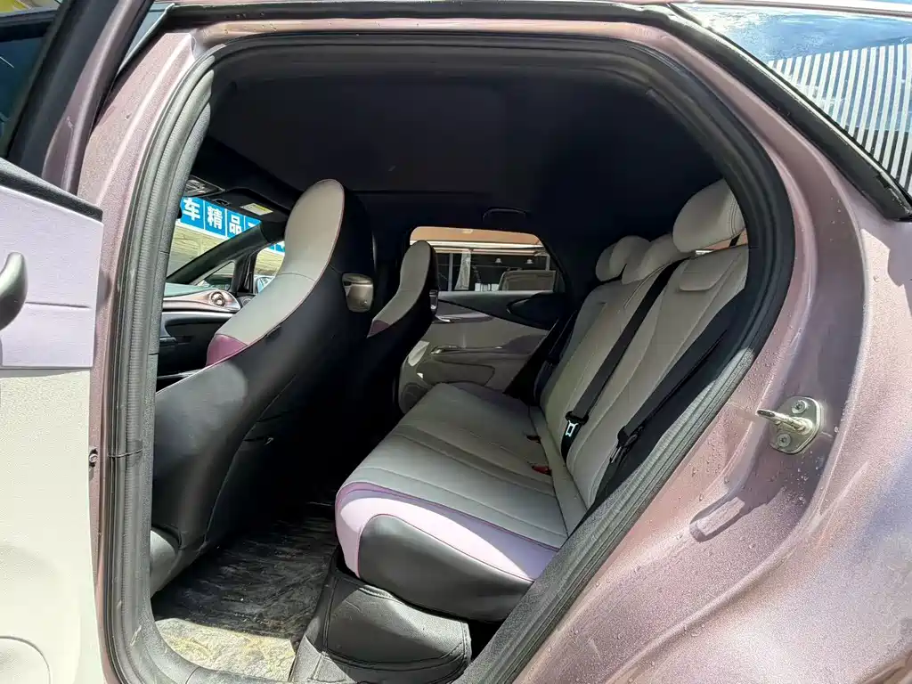 BYD Dolphin — миниатюра 6