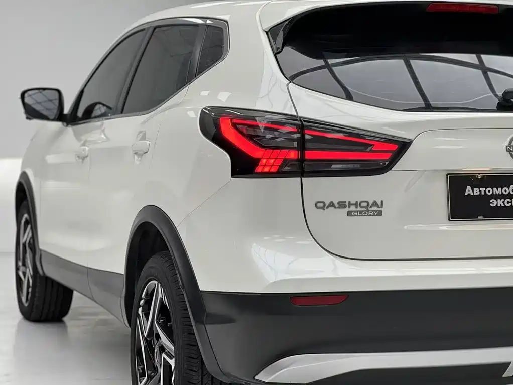 Nissan Qashqai — миниатюра 9