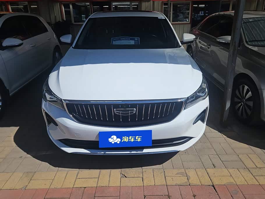 Geely Emgrand 1.5 л 2021 г. Белый, пробег 48200 км