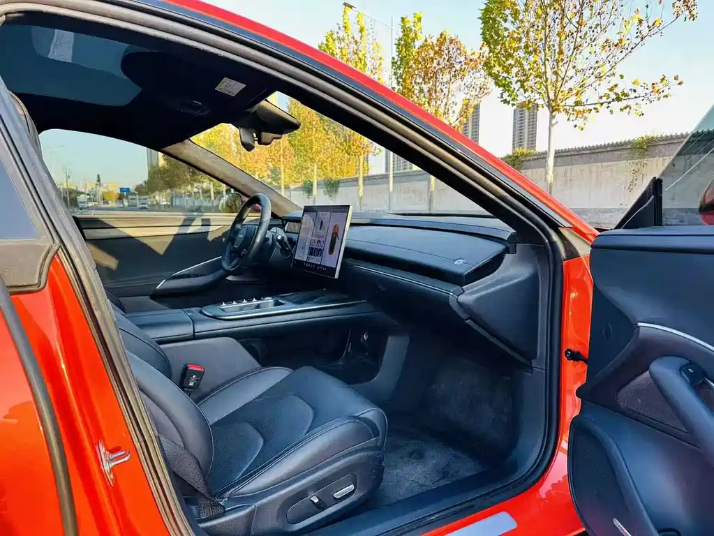 XIAOMI CAR XIAOMI SU7