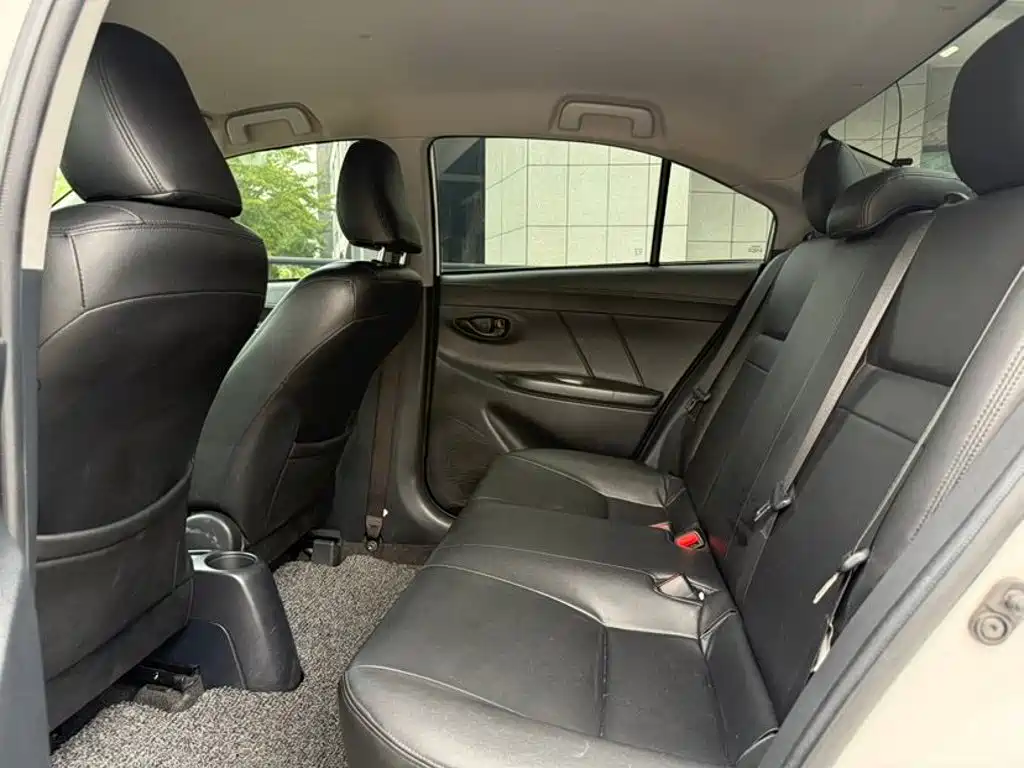 Toyota Vios — миниатюра 5