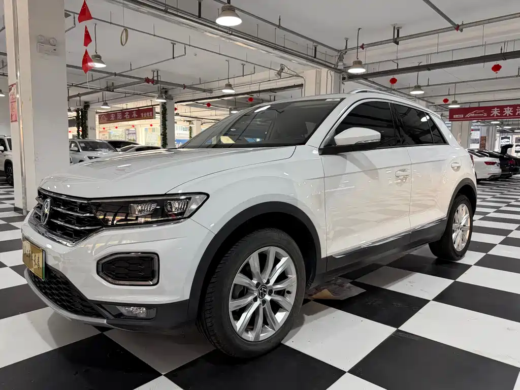 Volkswagen T-Roc 2023
