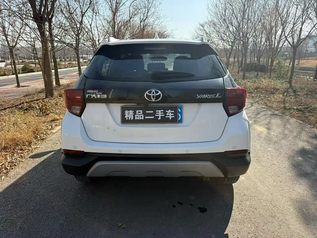 TOYOTA YARIS L ZHIXUAN