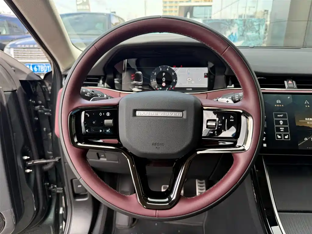 Land Rover Evoque — миниатюра 9