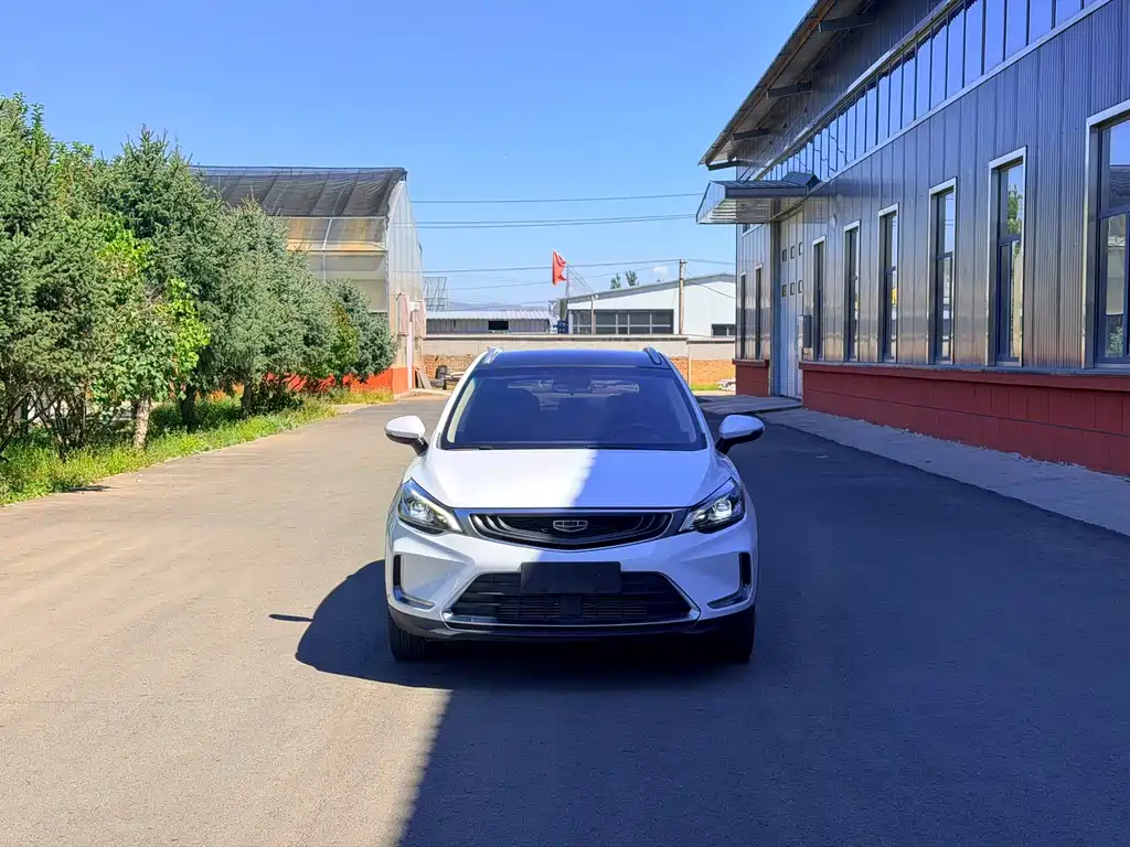 Geely Emgrand GS — миниатюра 2