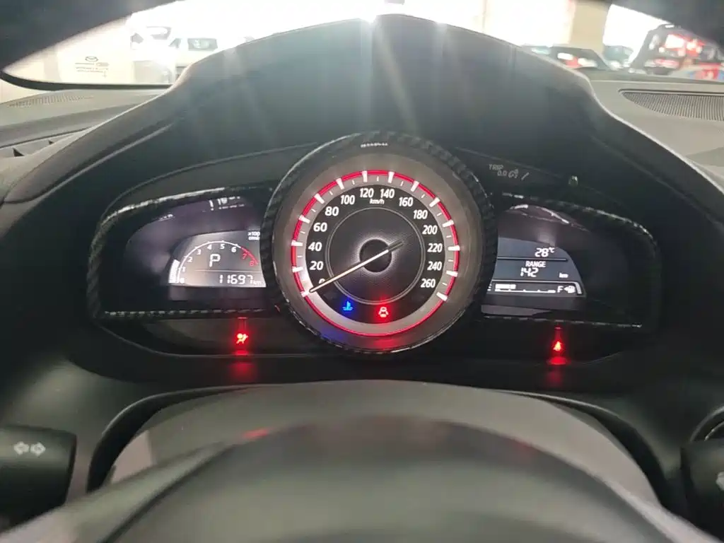 Mazda 3 Axela — миниатюра 12