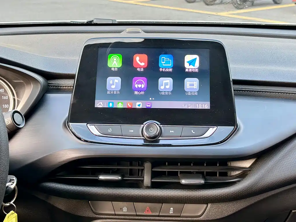 Buick Verano — миниатюра 17