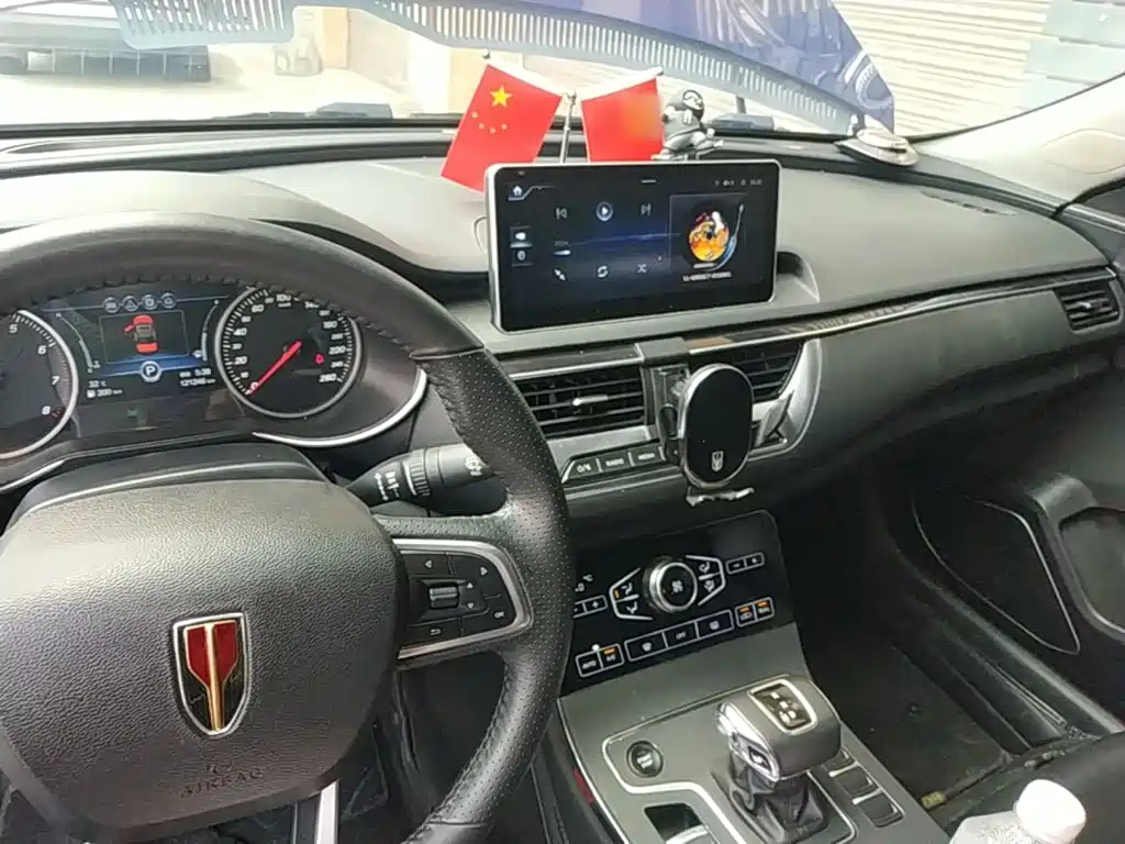 Hongqi Hongqi H5 — миниатюра 10