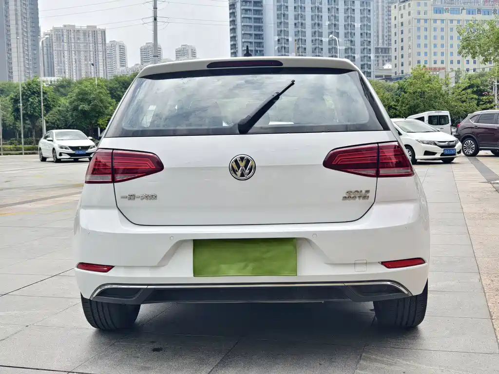 Volkswagen Golf — миниатюра 4