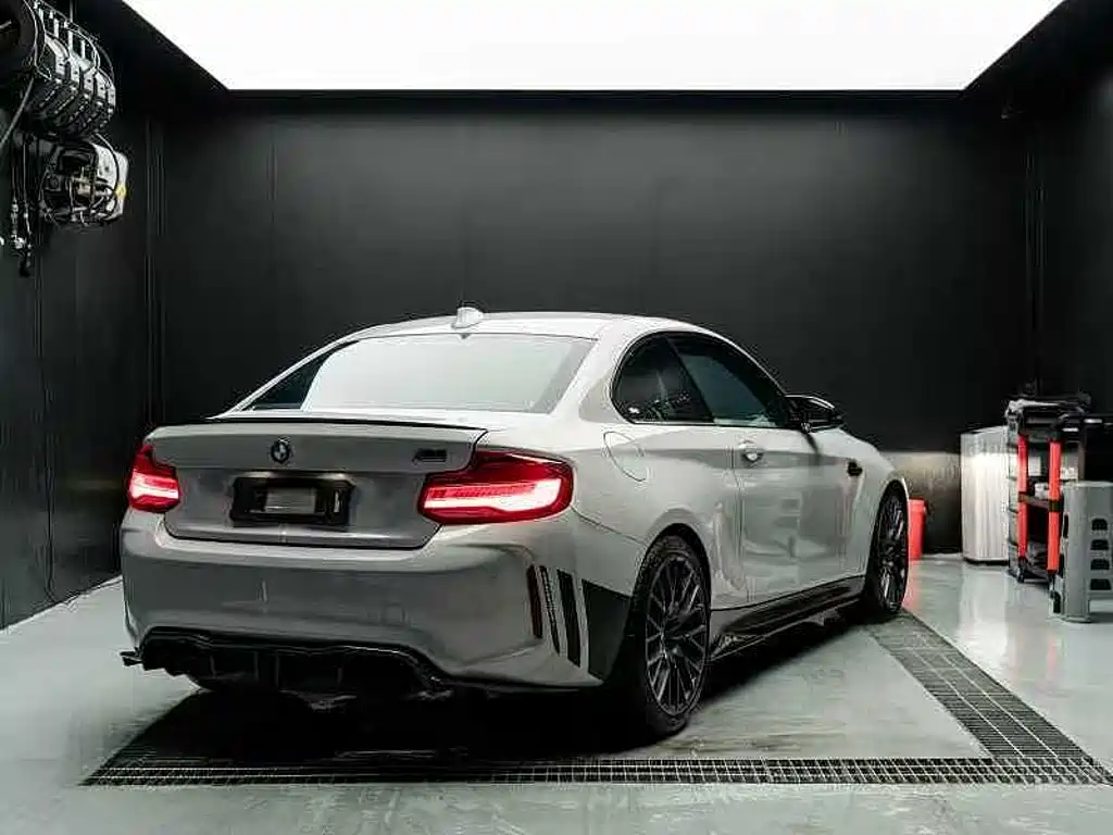 BMW M2 — миниатюра 11