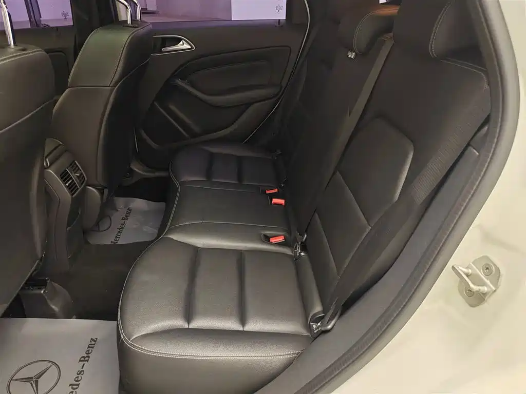 Mercedes-Benz B-Class — миниатюра 15