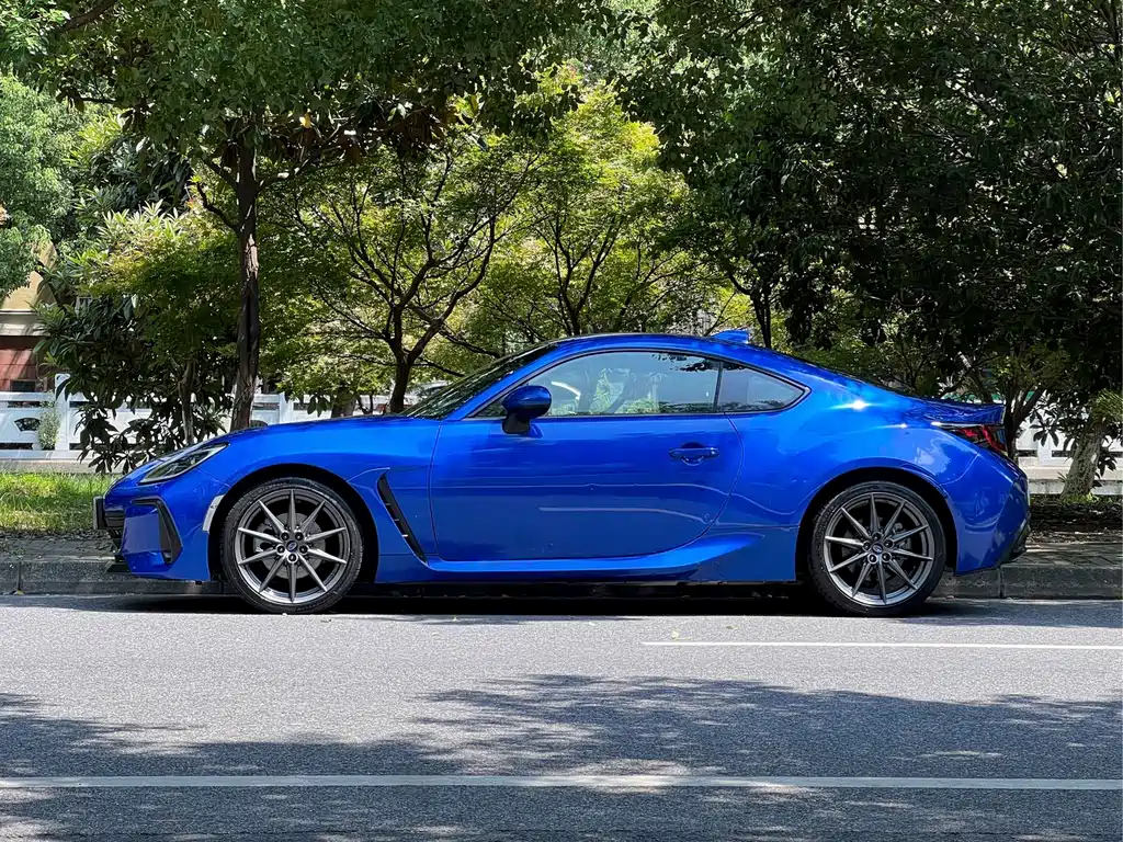 Subaru BRZ — миниатюра 5