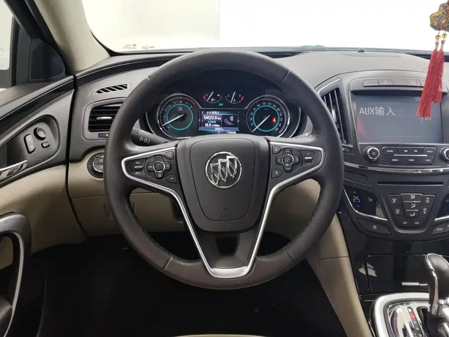 Buick Regal — миниатюра 15