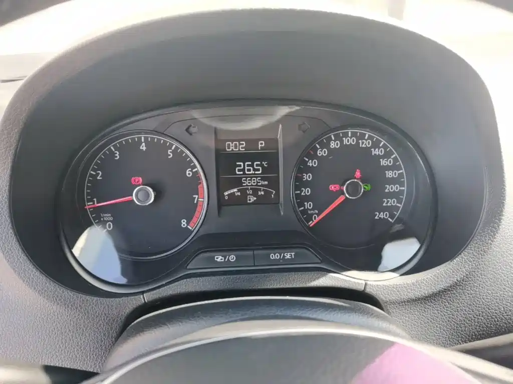 Volkswagen Polo — миниатюра 12