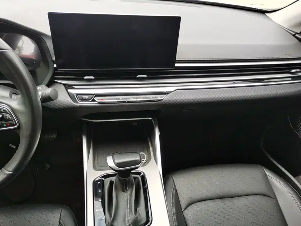 Geely Emgrand — миниатюра 13