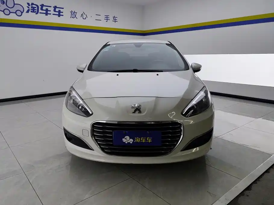 Peugeot 308 — миниатюра 2