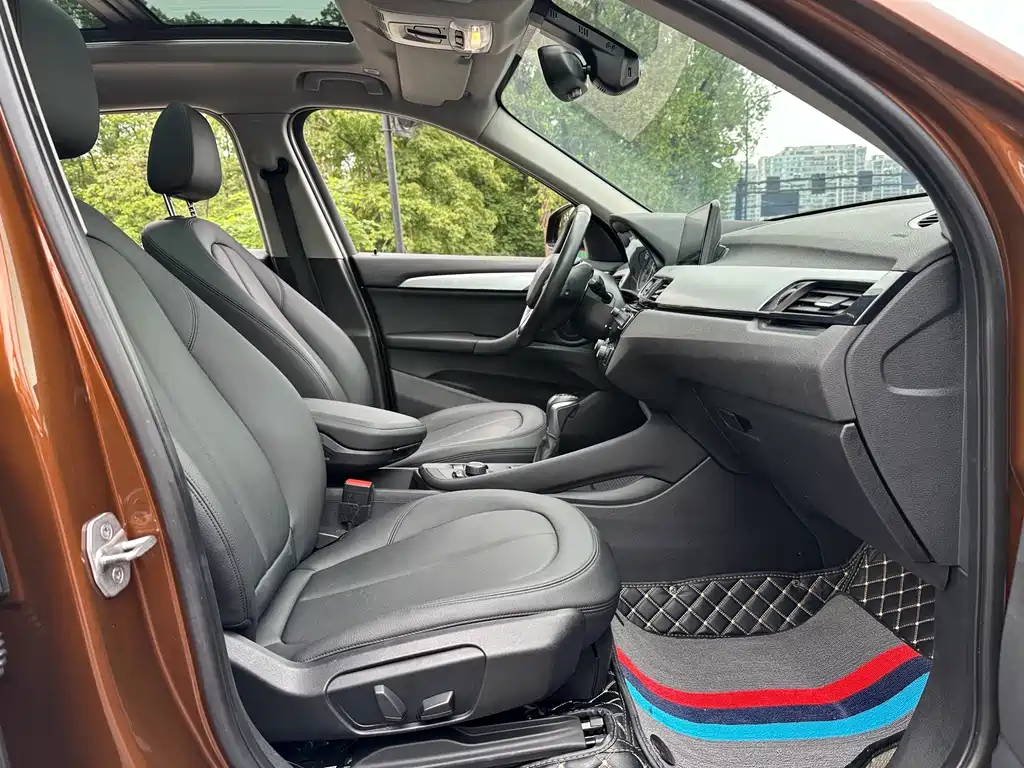 BMW X1 — миниатюра 11