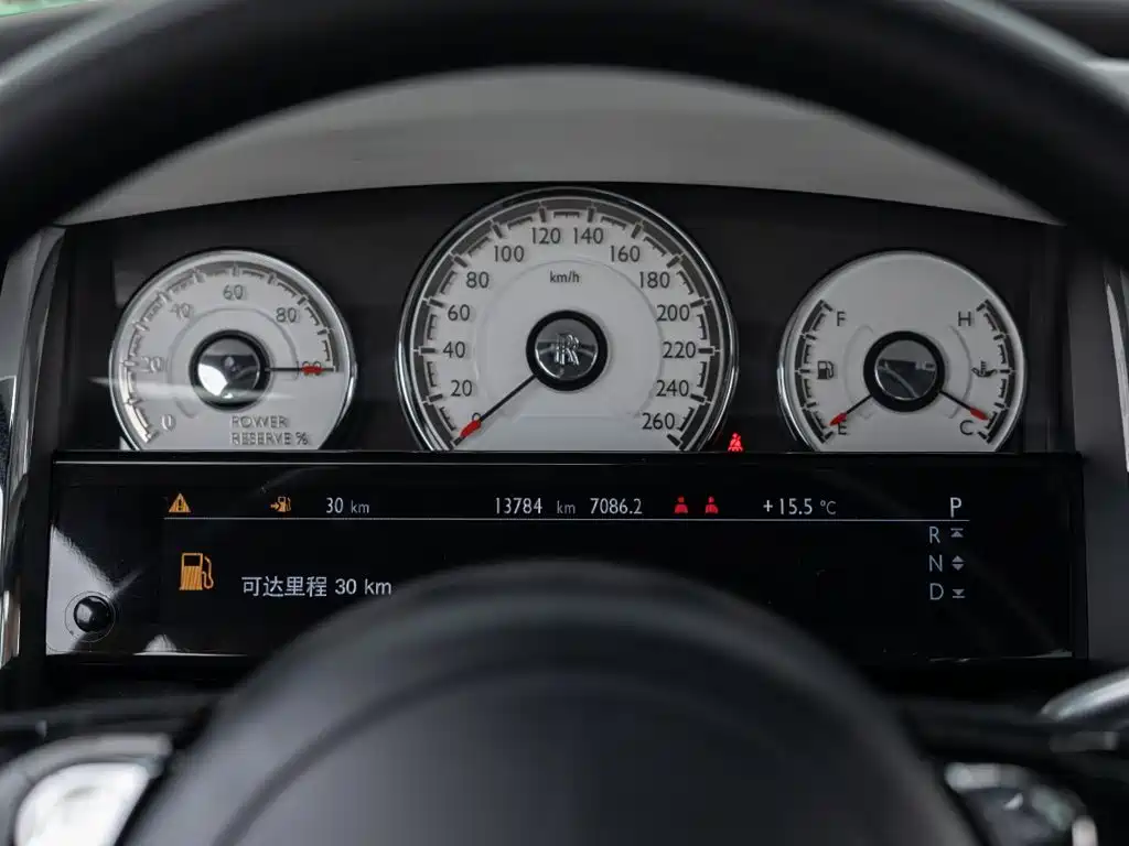 Rolls-Royce Wraith — миниатюра 13