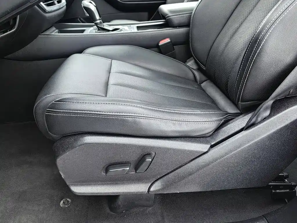 BYD Tang — миниатюра 20