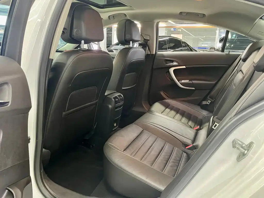 Buick Regal — миниатюра 7