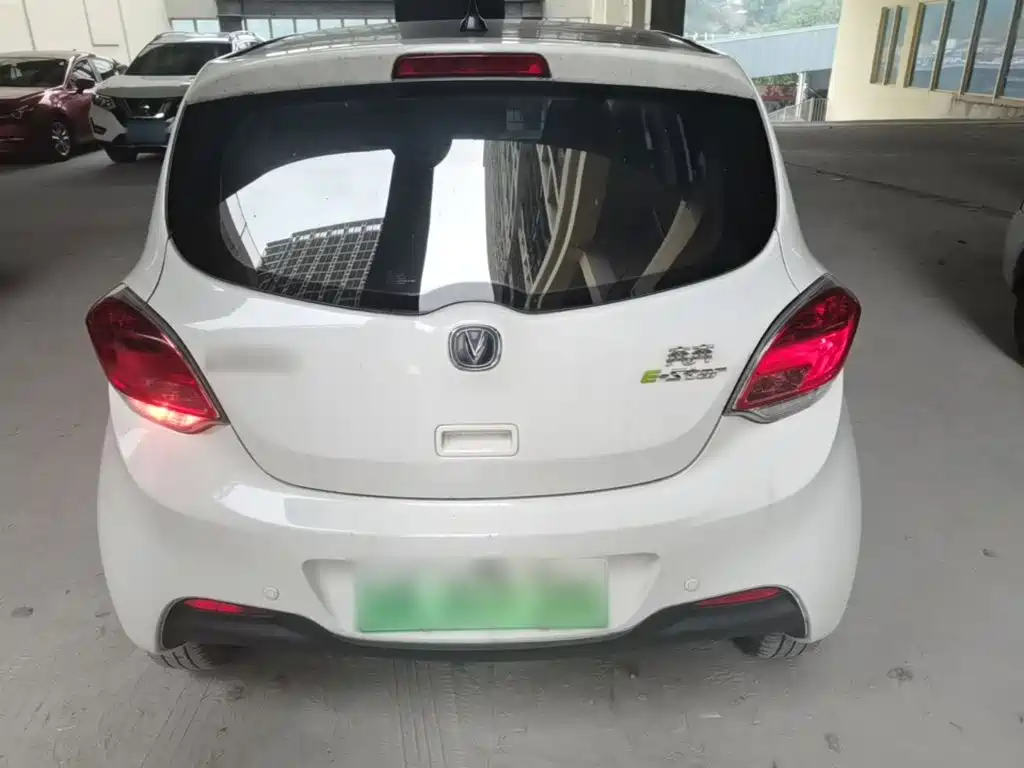 Changan Benben E-Star — миниатюра 6