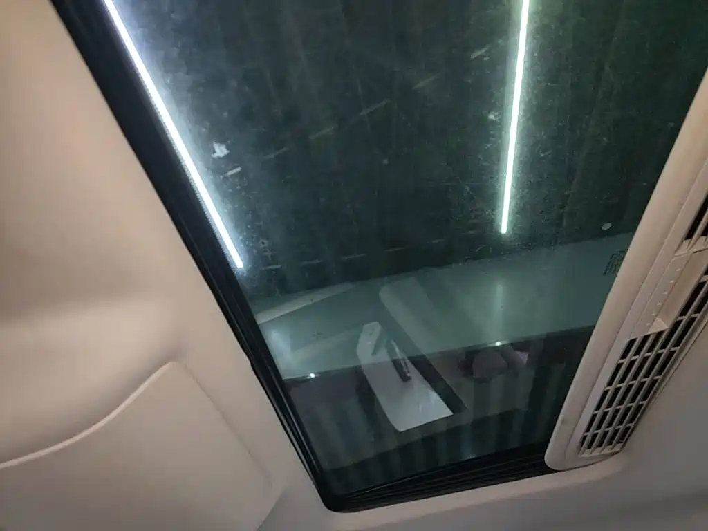 Volkswagen Touran — миниатюра 18