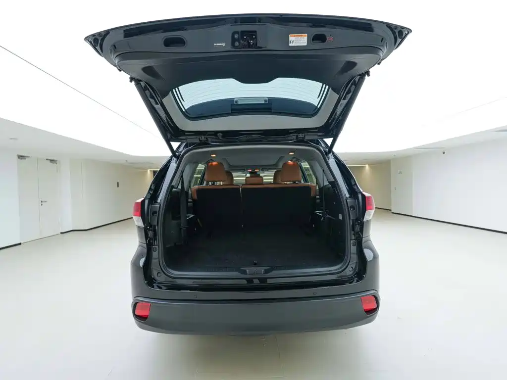 Toyota Highlander — миниатюра 7