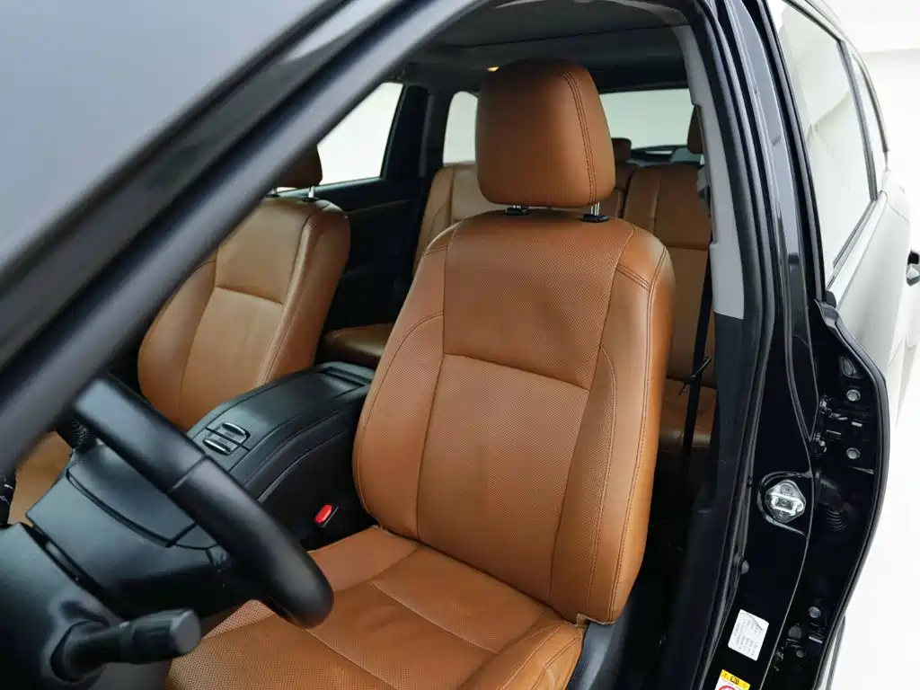 Toyota Highlander — миниатюра 13