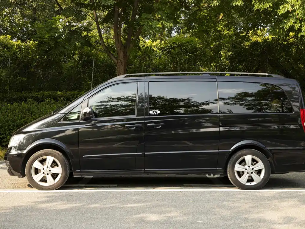 Mercedes-Benz Viano — миниатюра 7