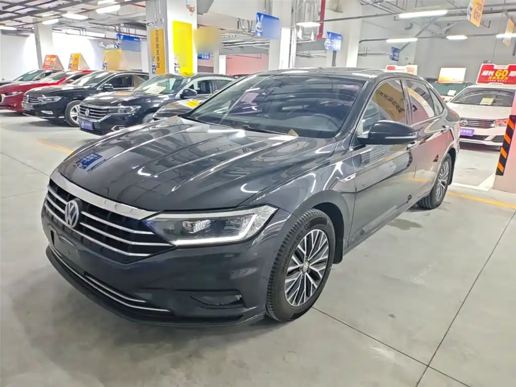 Volkswagen Sagitar 2020