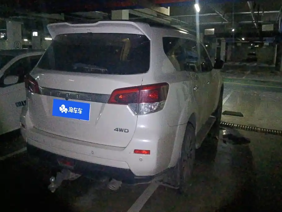 Nissan Terra — миниатюра 3