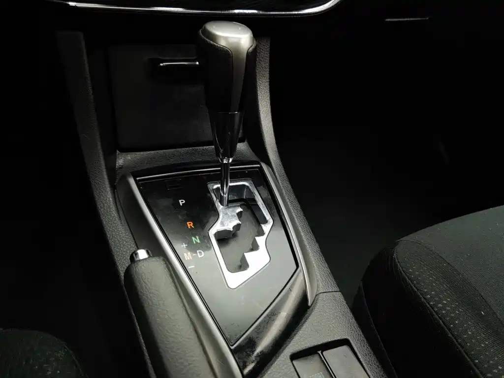 Toyota Corolla — миниатюра 13
