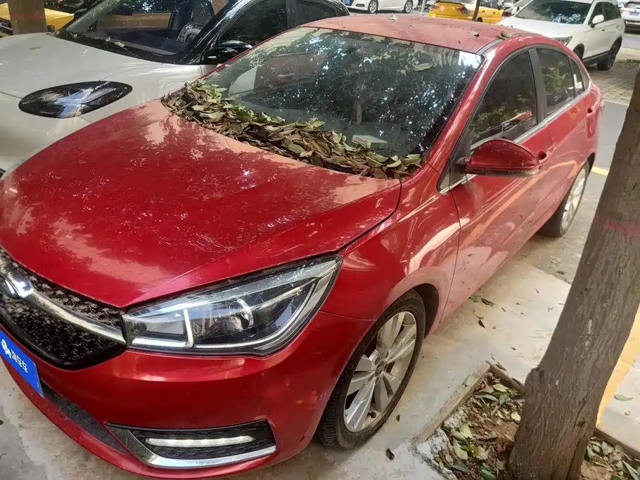 Chery Arrizo 5
