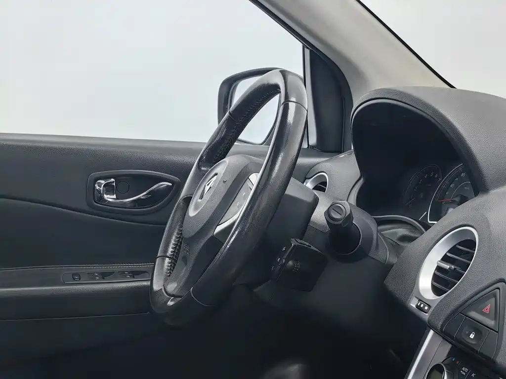 Renault Koleos (Import) — миниатюра 22