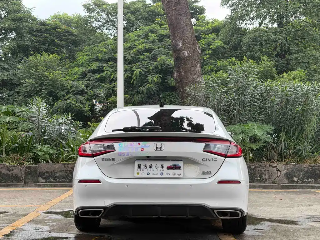 Honda Civic — миниатюра 8