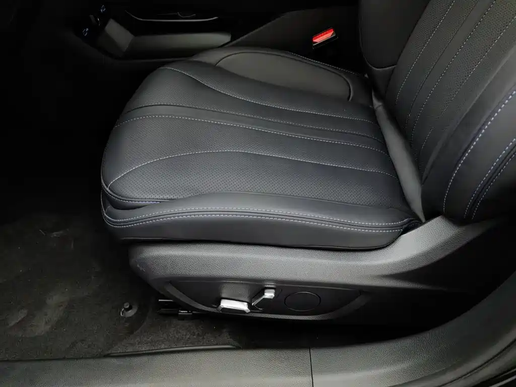 Geely Xingrui — миниатюра 20