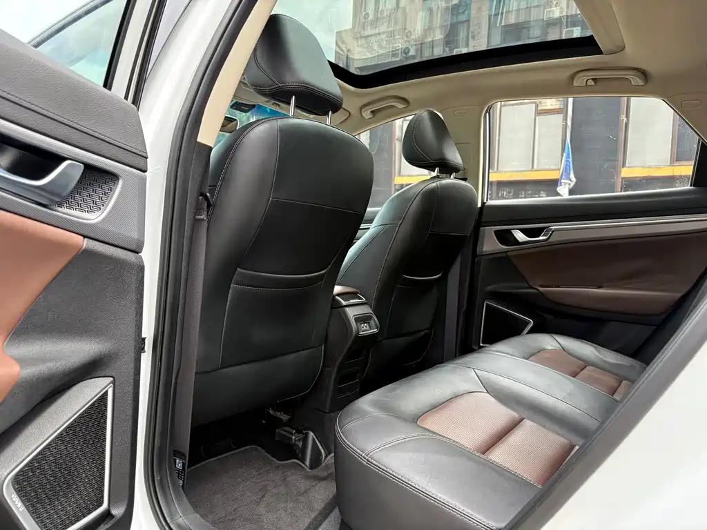 GEELY AUTOMOBILE EMGRAND GS