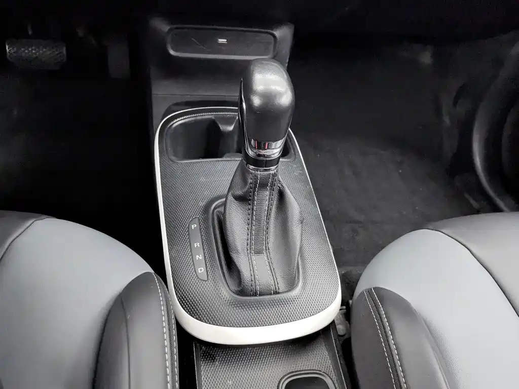 Roewe Clever — миниатюра 13