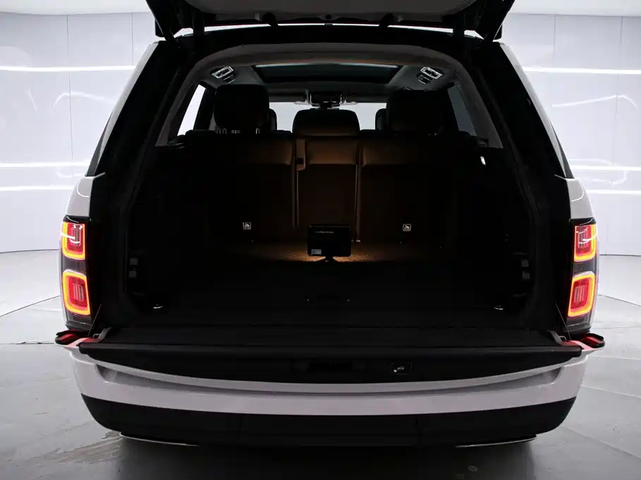 Land Rover Range Rover — миниатюра 20