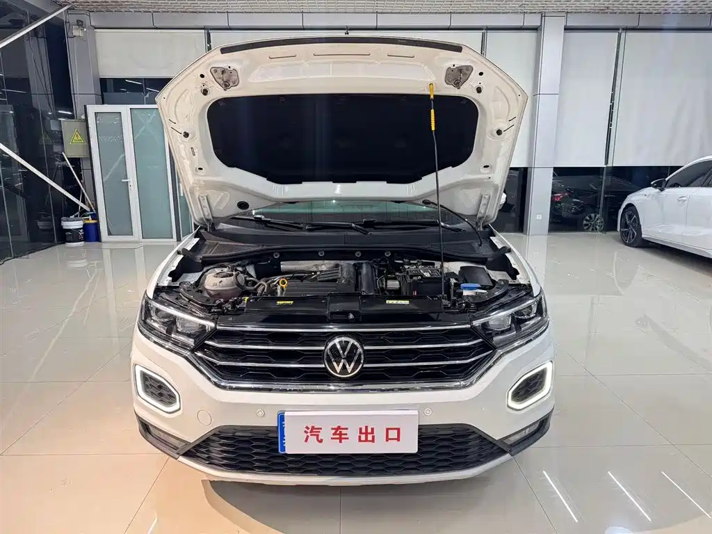 VOLKSWAGEN T ROC EXPLORING SONGS