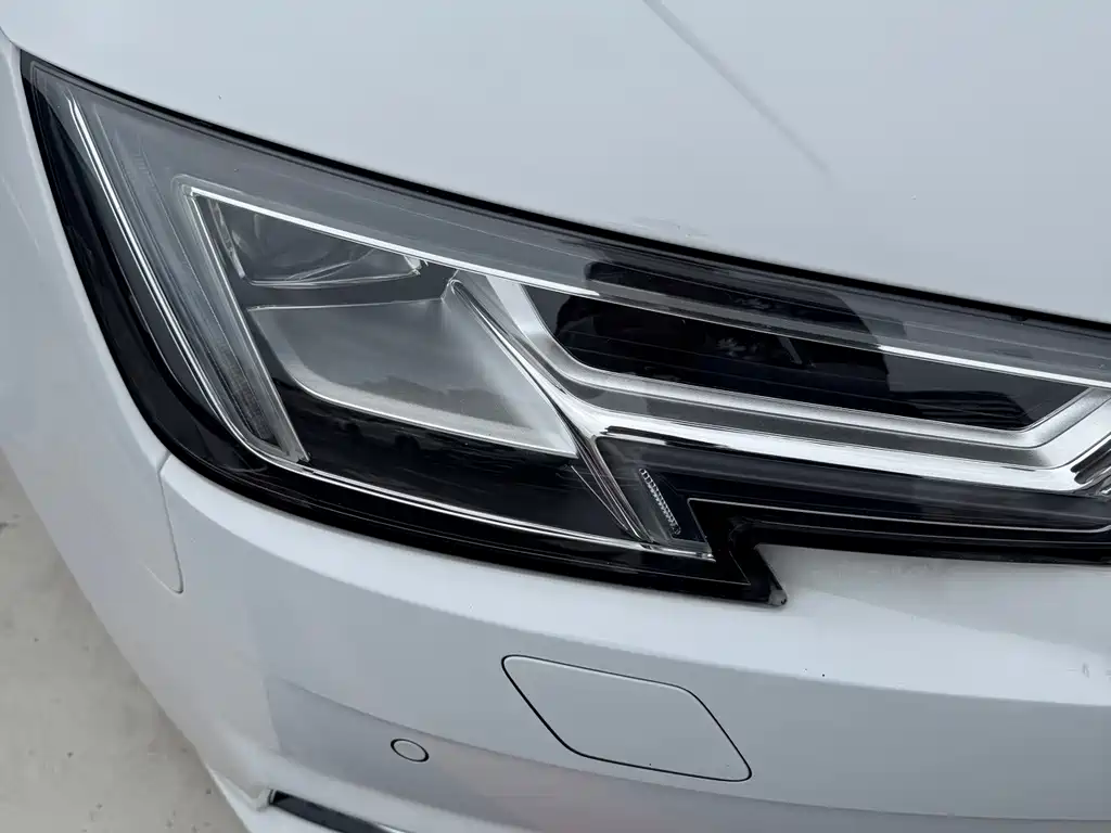 Audi A4L — миниатюра 4