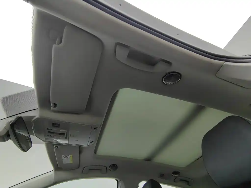 Volkswagen Sagitar — миниатюра 14