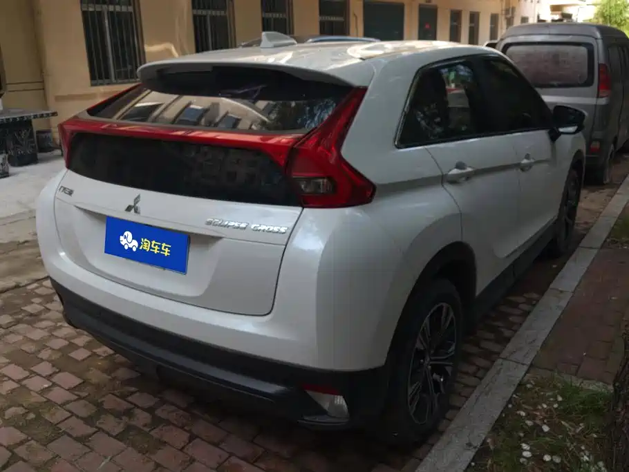 Mitsubishi Eclipse Cross — миниатюра 3